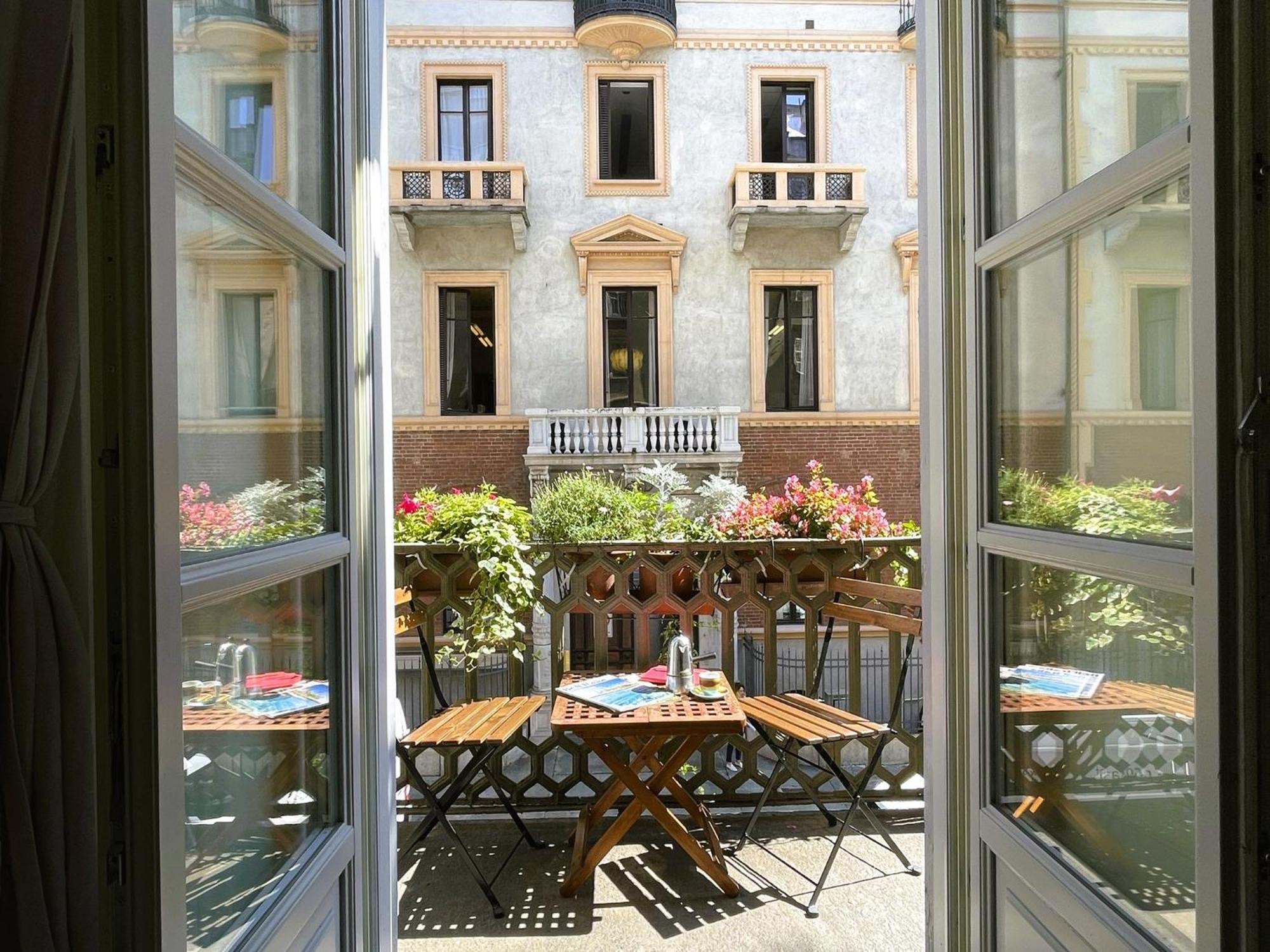 La Casa Di Ringhiera - Silenzioso Appartamento Di Charme Con Balcone Nel Quadrilatero Romano Турин Экстерьер фото